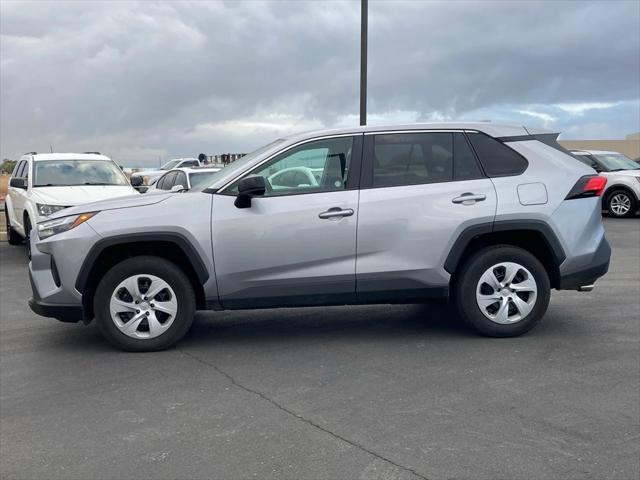 2024 toyota rav4 le