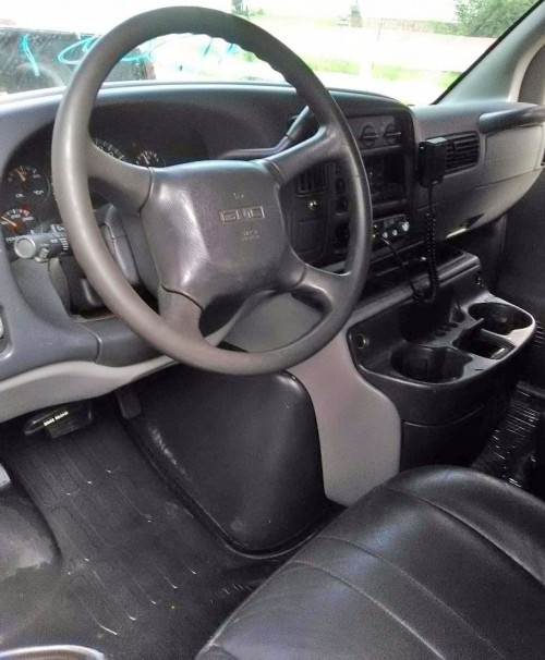 1998 gmc savana for sale in michigan by owner
