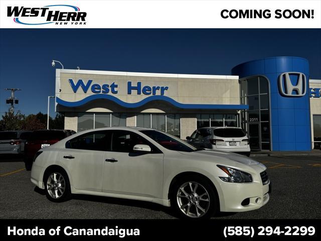 2013 nissan maxima sv