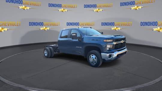 new 2025 chevrolet silverado 3500hd cc 4wd crew cab 177" wb, 60" ca lt