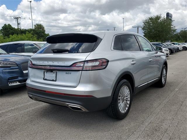 2019 lincoln nautilus standard