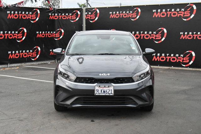 2022 kia forte lxs
