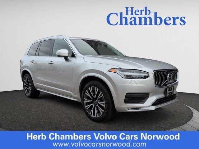 2022 volvo xc90 momentum