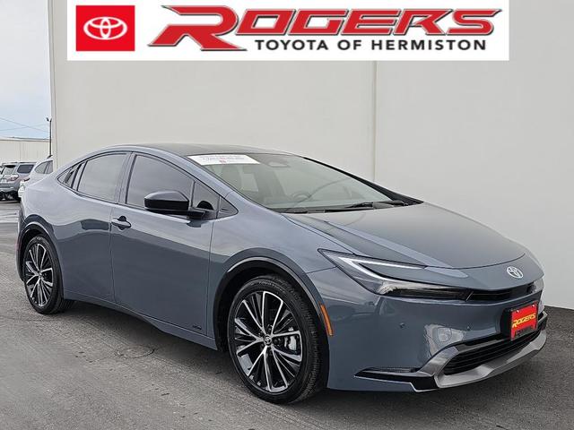2023 toyota prius xle
