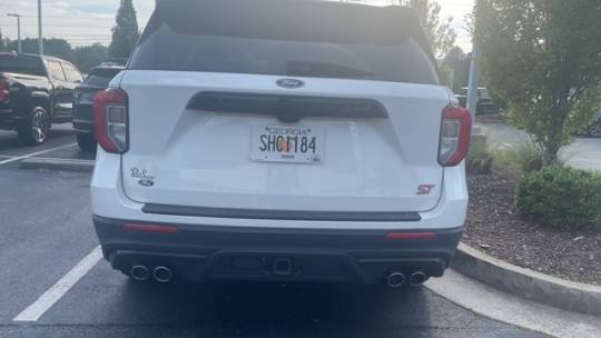 2022 ford explorer st