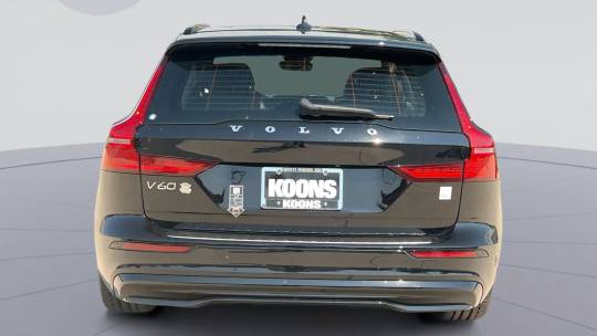 2025 Volvo V60