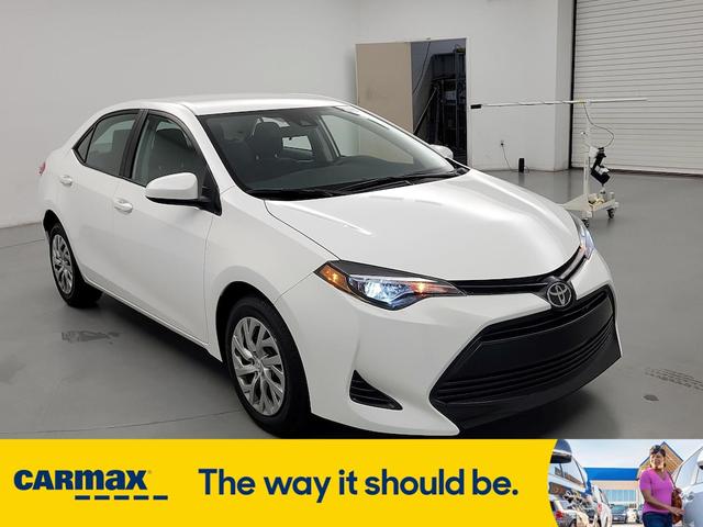 2019 toyota corolla le