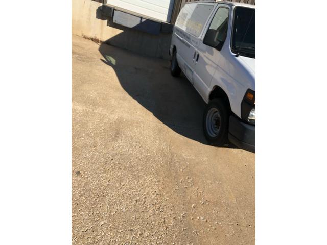 2012 ford e150 cargo