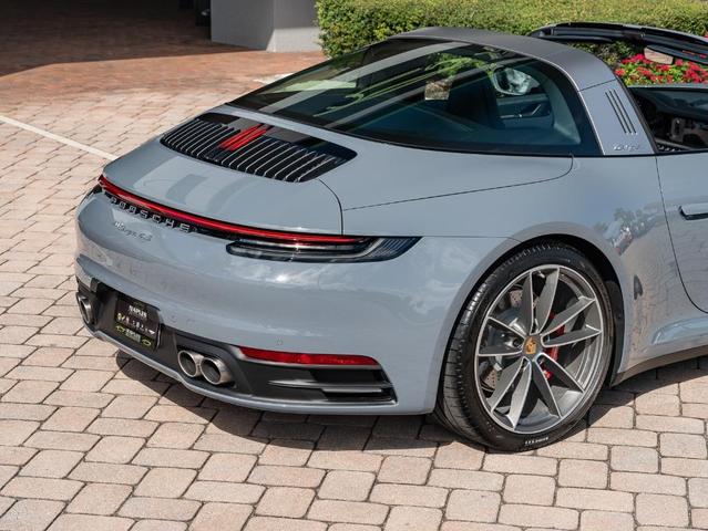 2024 porsche 911