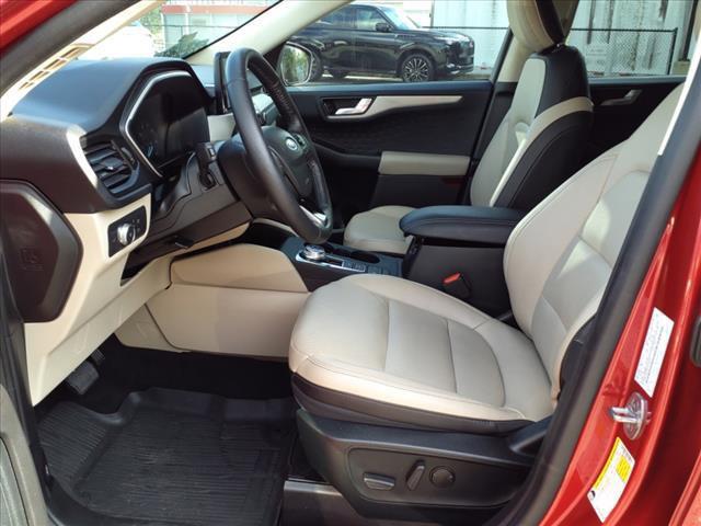 2020 ford escape sel