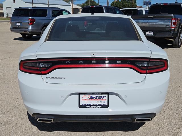 2022 dodge charger sxt