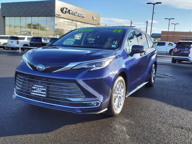 2022 toyota sienna platinum 7 passenger