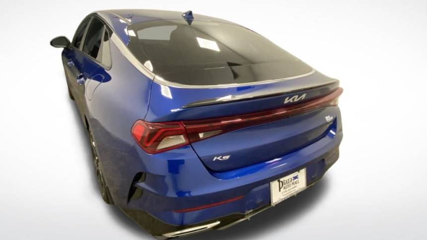 2022 kia k5 gt-line