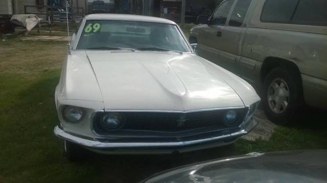1969 white ford mustang, 2 door coupe, automatic, rebuilt engine good condition
