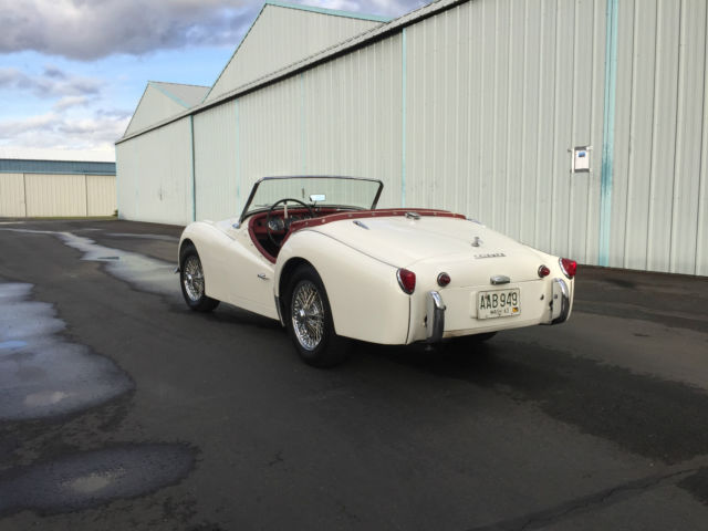 triumph tr3 restored car show winner