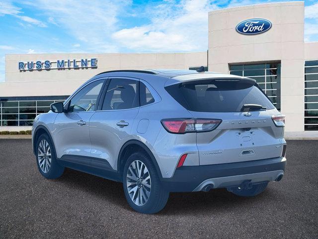 2020 ford escape titanium