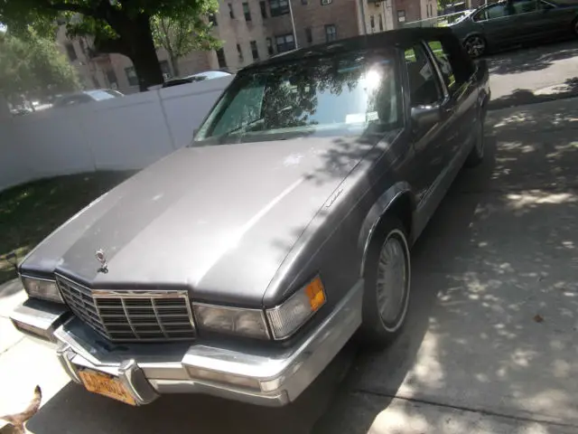 1992 cadillac deville base sedan 4-door 4.9l only 42k miles