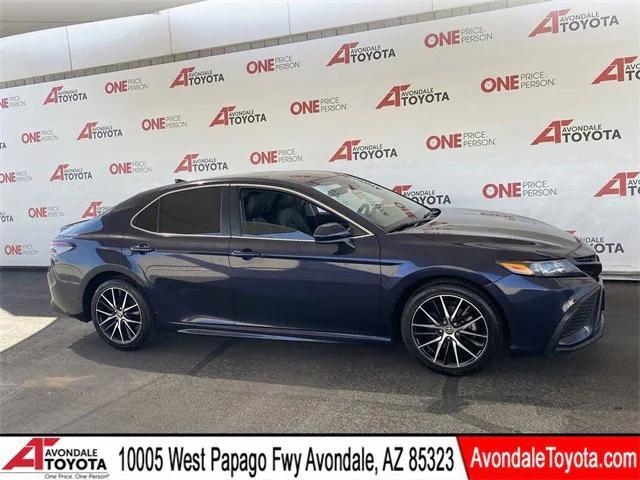 2021 toyota camry se