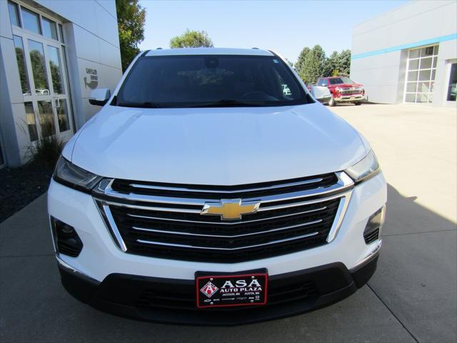 2022 chevrolet traverse lt leather