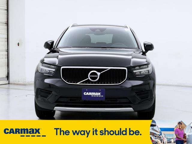 2020 volvo xc40 t4 momentum