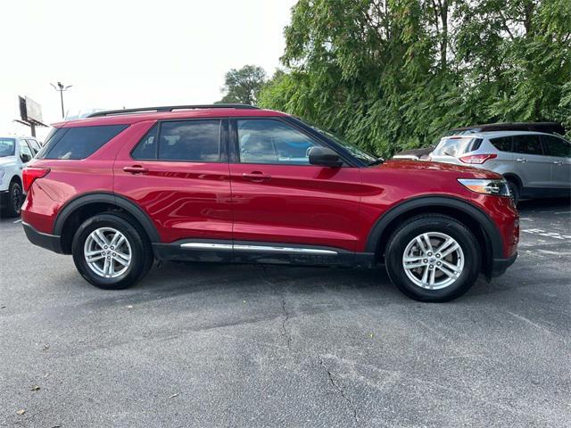 2021 ford explorer xlt