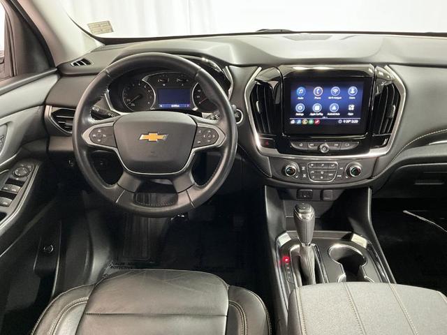 2020 chevrolet traverse lt leather