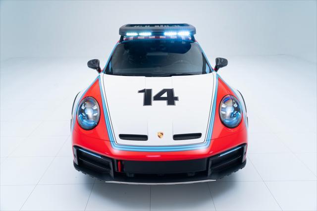 2024 porsche 911 dakar