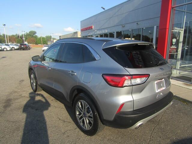 2021 ford escape sel