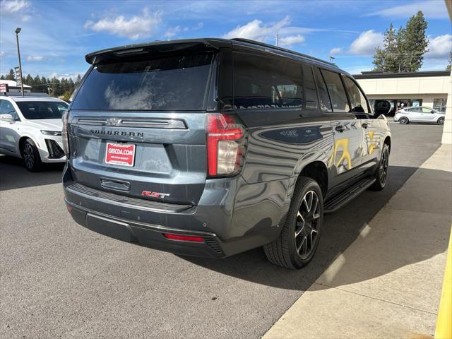 2021 chevrolet suburban rst