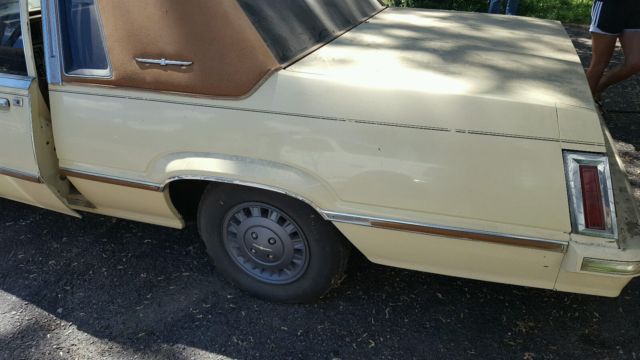 1980 ford thunderbird coupe