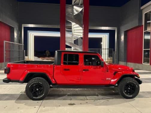 2022 jeep gladiator overland in leshara, nebraska