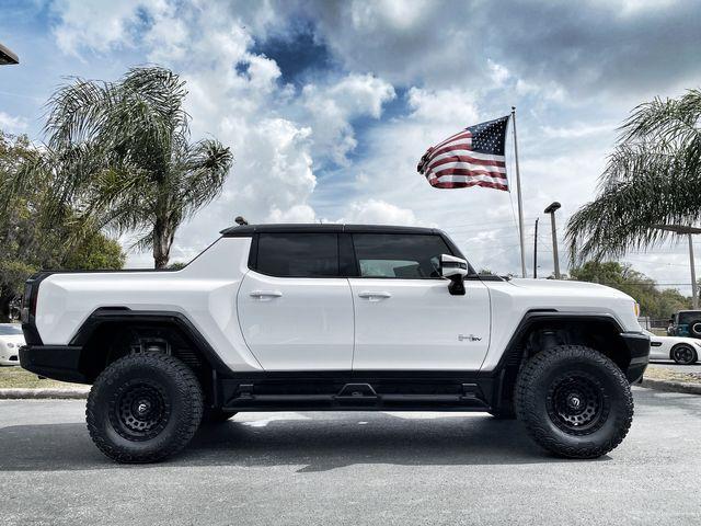 2023 gmc hummer ev base