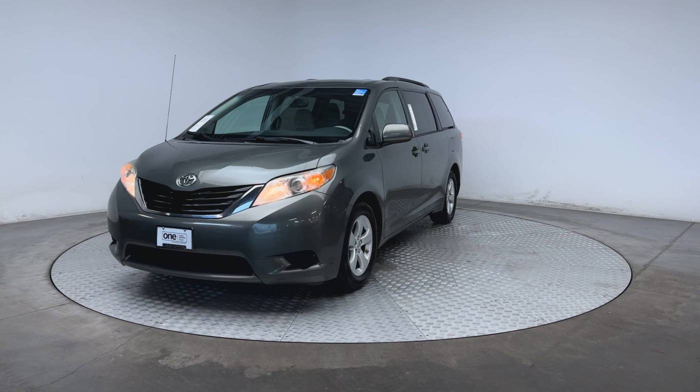 2014 toyota sienna