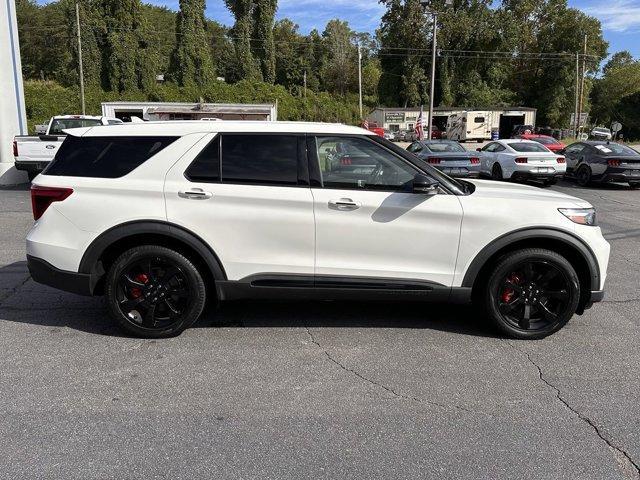 2021 ford explorer st