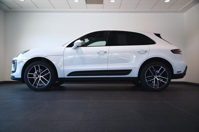 2023 porsche macan base