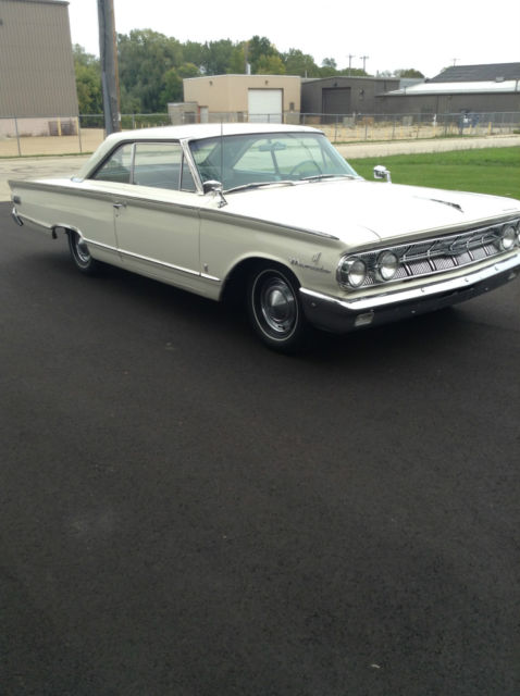 1963 1/2 mercury marauder fast back rare car