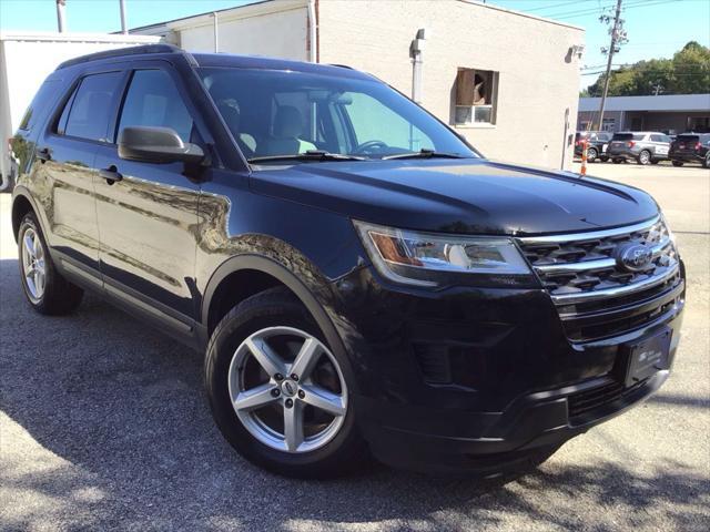 2019 ford explorer base