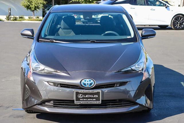 2018 toyota prius two