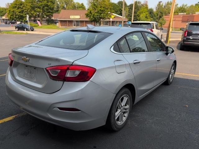 2017 chevrolet cruze lt