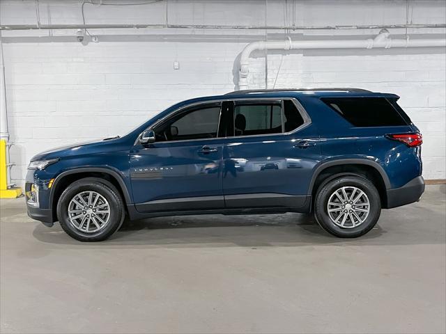 2022 chevrolet traverse lt cloth