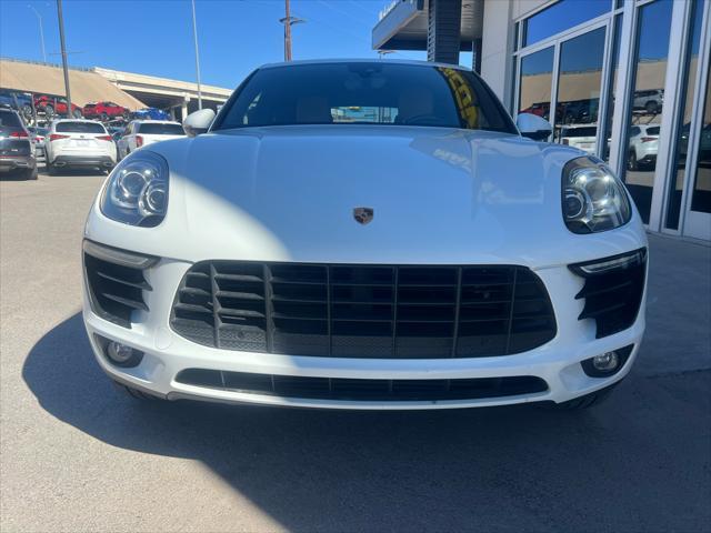 2018 porsche macan base