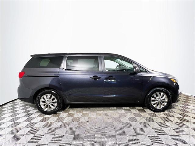2021 kia sedona lx