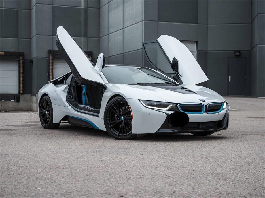2014 bmw i8