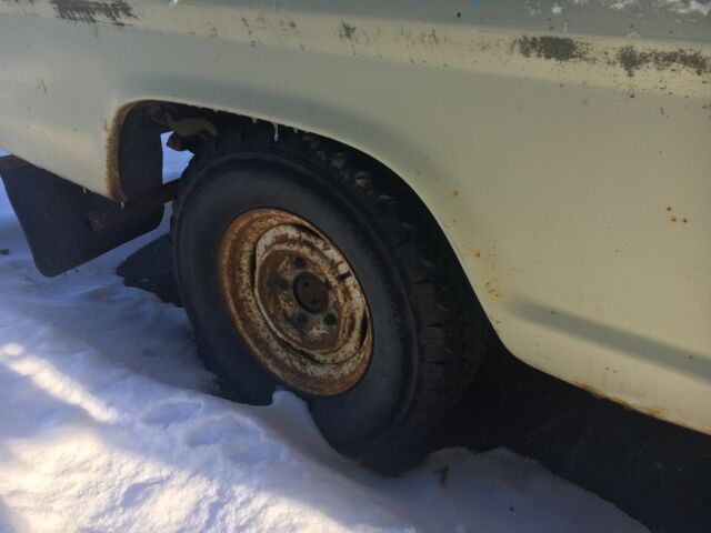 1972 ford f150 pickup yellow rwd manual