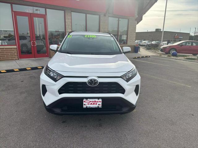 2021 toyota rav4 le