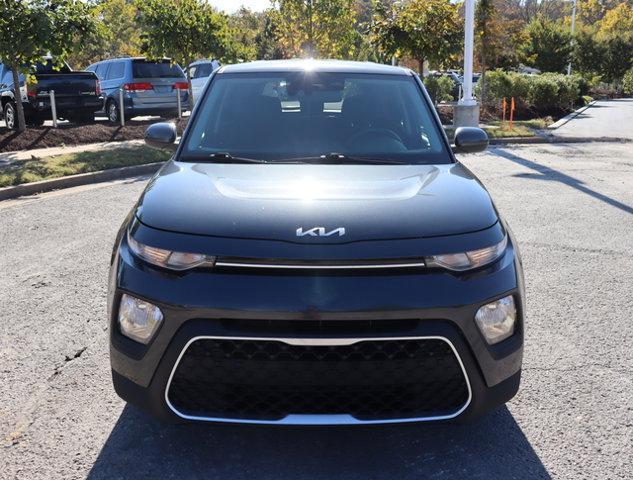 2022 kia soul lx