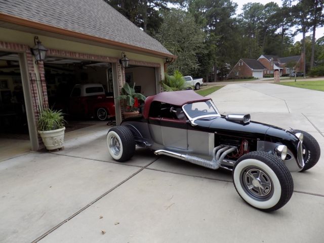 1927 ford track roadster>hot rod>street rod>rat rod>cruiser>new restoration