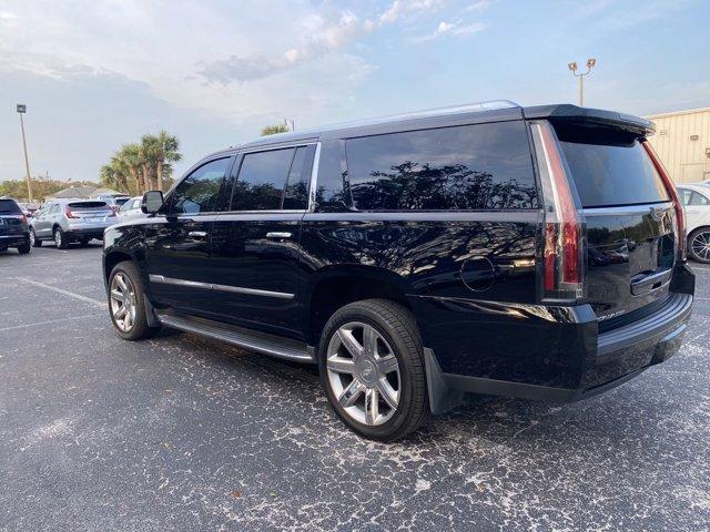 2017 cadillac escalade esv luxury