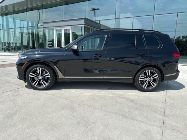 2020 bmw x7 m50i
