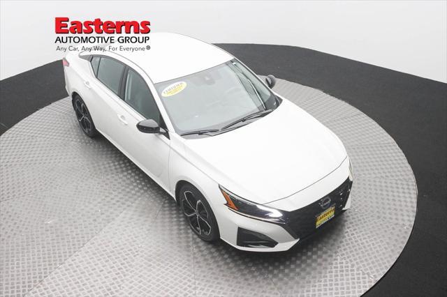 2023 nissan altima sr fwd
